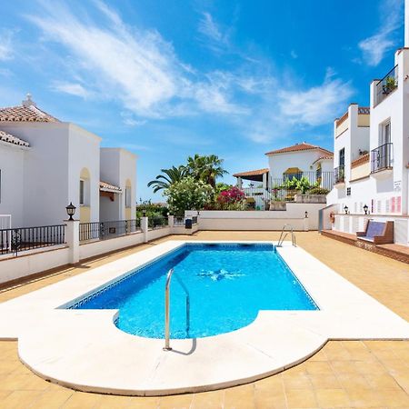 Apartamento Chimenea Playa - 2 Dormitorios Y Terraza Nerja Extérieur photo